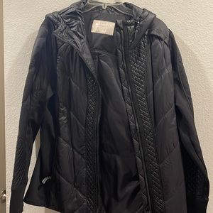 Black Athleta jacket. Excellent condition!